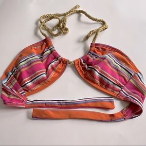 Guess bikini top size large
